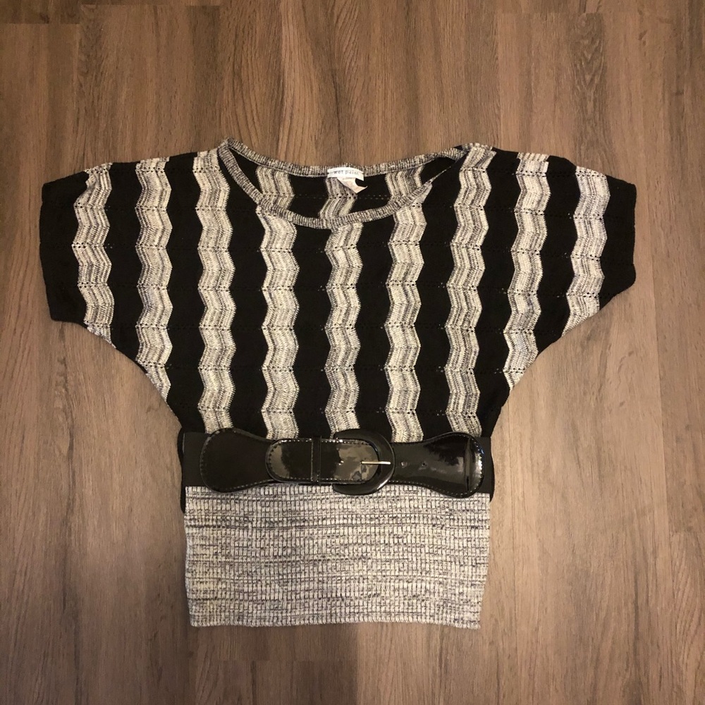 Juniors Wet Paint sweater